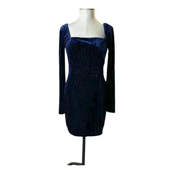 NWT Windsor Women's Blue Velvet Rhinestone Bodycon Mini Dress Size M - Picture 1 of 7